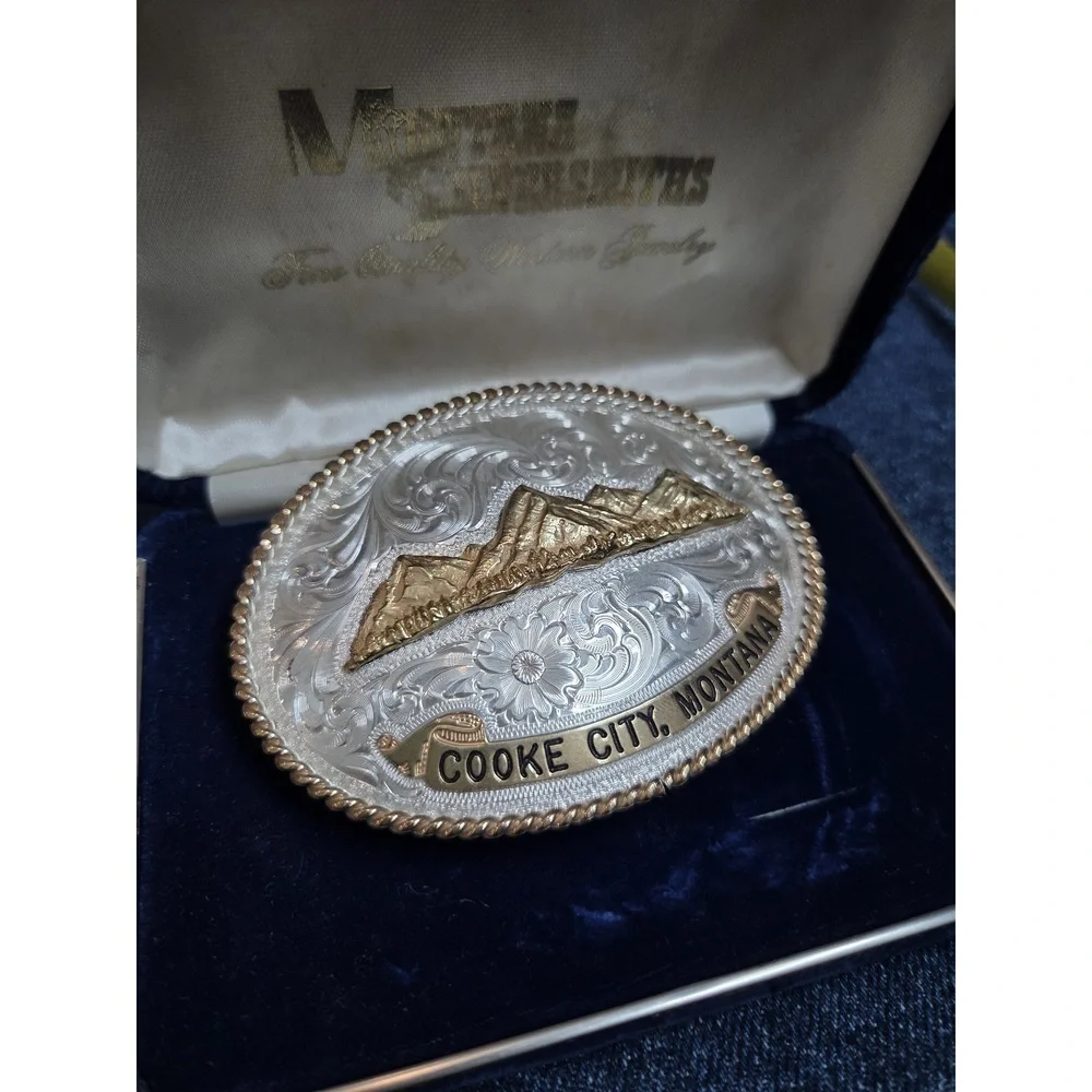 NWT Montana Silversmiths Cooke City 3D Mountain Belt Buckle - In Box